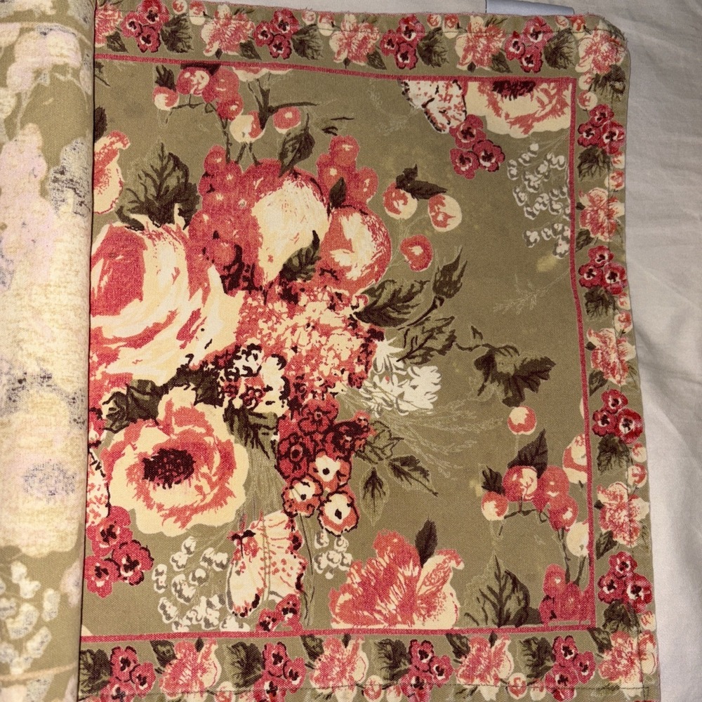 April Cornell Placemats Set of 4 cream salmon Flower Floral  14 x 19 - Picture 5 of 6